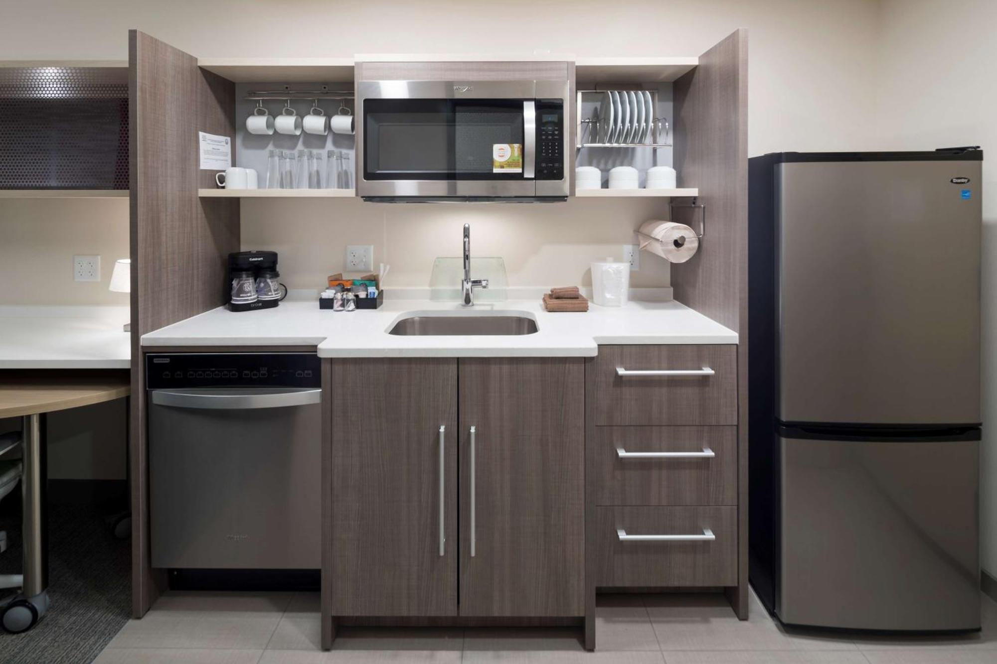 Home2 By Hilton Cruise Port Cape Canaveral